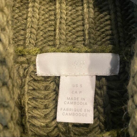 H&M Cowl TurtleNeck Cropped Thick Nit Green Cozy Sweater - Picture 4 of 4
